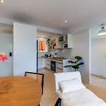 New Farm Riverside Apartment With Best View
